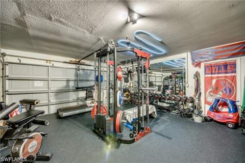 9910 Laketree Ct, Fort Myers FL - photo 16 of 30