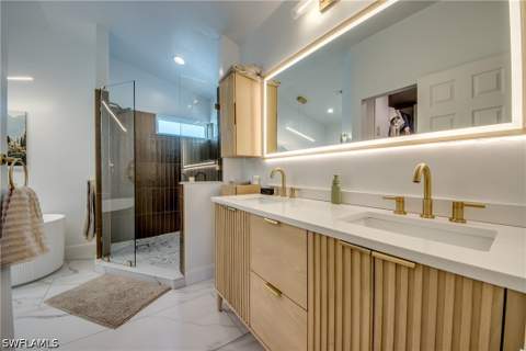 9910 Laketree Ct, Fort Myers FL - photo 24 of 30