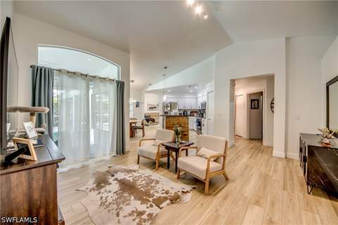 9910 Laketree Ct, Fort Myers FL - photo 7 of 30