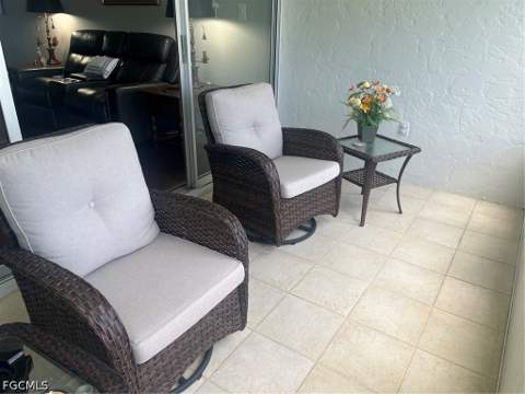 1580 Pine Valley Dr 305, Fort Myers FL - photo 8 of 44