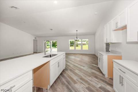 414 Cleveland Ave, Lehigh Acres FL - photo 12 of 40