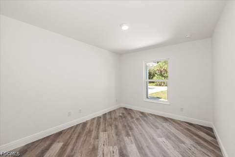 414 Cleveland Ave, Lehigh Acres FL - photo 24 of 40