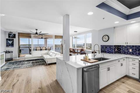 2090 W First St 1210, Fort Myers FL - photo 13 of 46