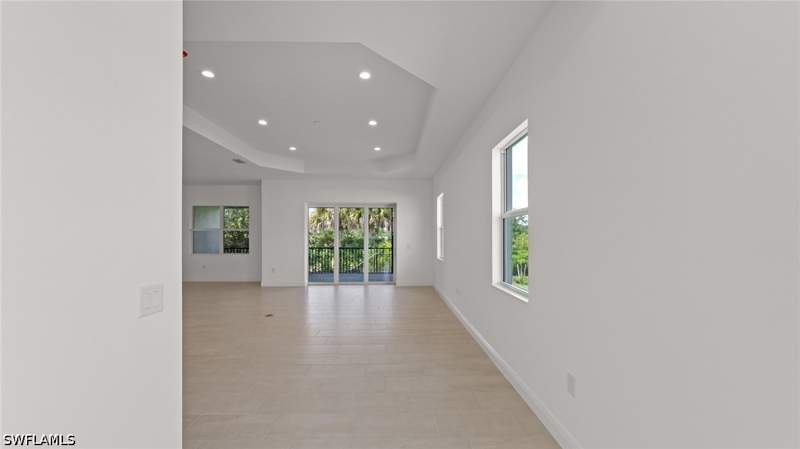 3 bedroom SingleFamilyResidence at 11544 Verandah Palm Ct, Heritage Preserve, Fort Myers — photo 5