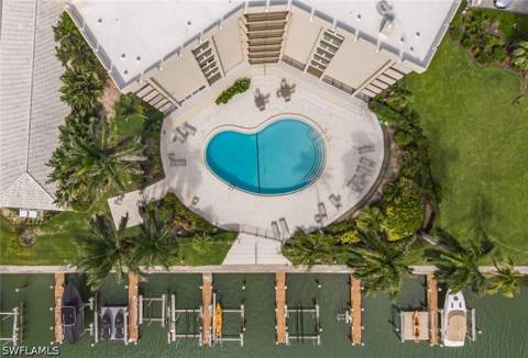 2150 Gulf Shore Blvd N 411, Naples FL - photo 19 of 27
