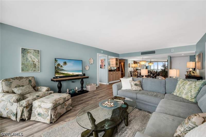 2 bedroom Condominium at 4001 Gulf Shore Blvd N 507, Surfsedge, Naples — photo 4