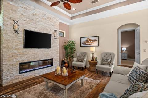 4830 Europa Dr, Naples FL - photo 9 of 40