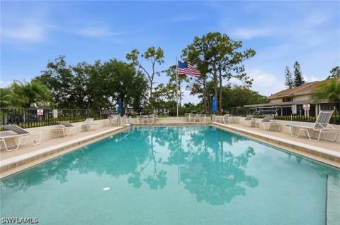 5625 Trailwinds Dr 411, Fort Myers FL - photo 18 of 20