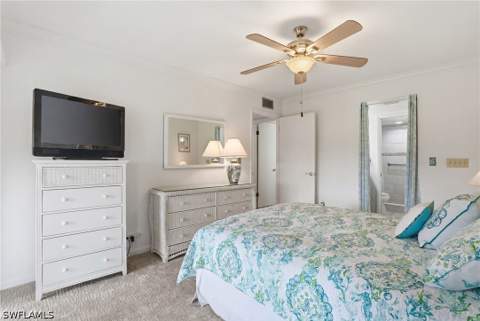 5625 Trailwinds Dr 411, Fort Myers FL - photo 9 of 20