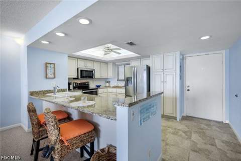 15021 Punta Rassa Rd 402, Fort Myers FL - photo 11 of 32