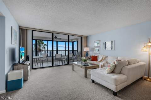 15021 Punta Rassa Rd 402, Fort Myers FL - photo 7 of 32