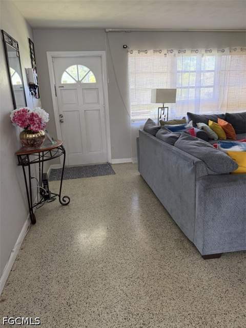 3647 Kelly St, Fort Myers FL - photo 11 of 13