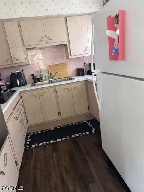 3647 Kelly St, Fort Myers FL - photo 12 of 13