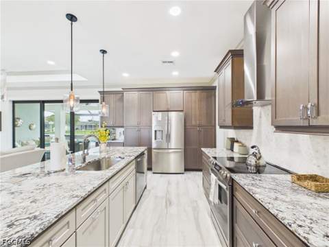3415 SW 27th Ave, Cape Coral FL - photo 13 of 43