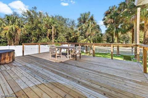 155 Thornton Ave S, Lehigh Acres FL - photo 12 of 15