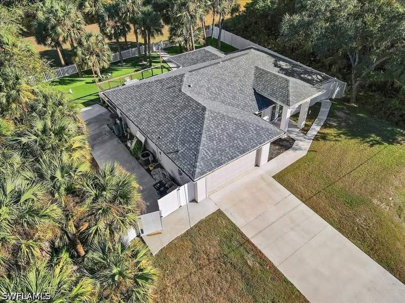 3 bedroom SingleFamilyResidence at 155 Thornton Ave S, Lehigh Acres, Lehigh Acres — photo 2