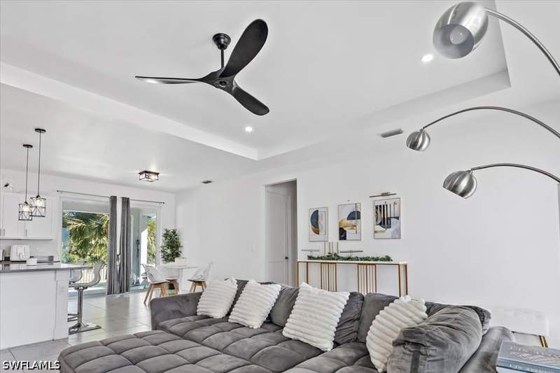 3 bedroom SingleFamilyResidence at 155 Thornton Ave S, Lehigh Acres, Lehigh Acres — photo 5
