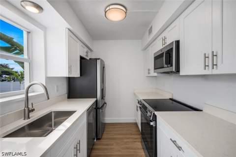 6500 Estero Blvd C113, Fort Myers Beach FL - photo 15 of 40