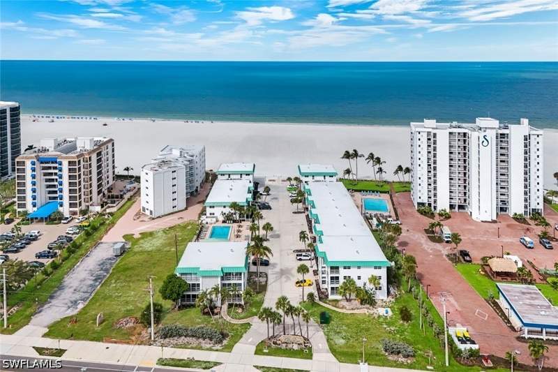 2 bedroom Condominium at 6500 Estero Blvd C113, Privateer Of Ft Myers Beach, Fort Myers Beach — photo 4