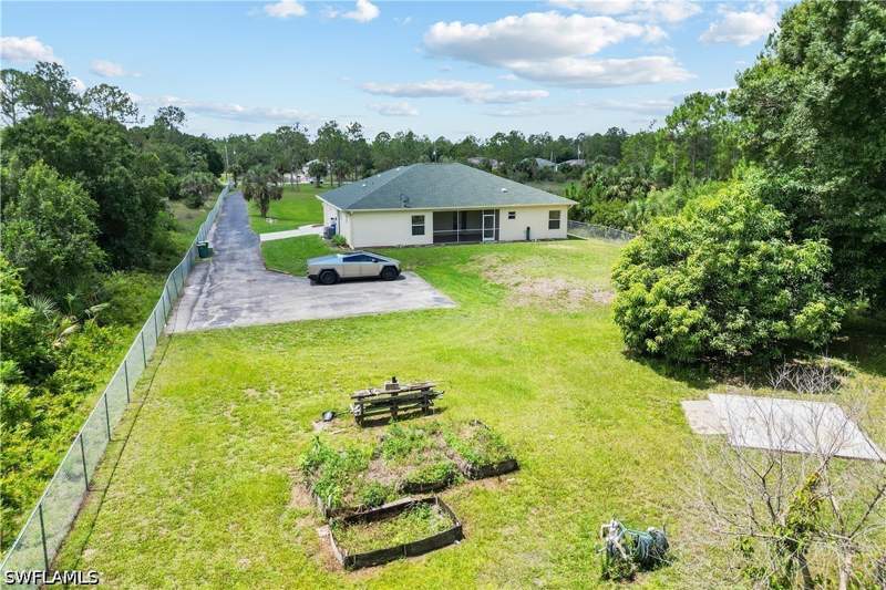 3 bedroom SingleFamilyResidence at 2495 62nd Ave NE, Golden Gate Estates, Naples — photo 2