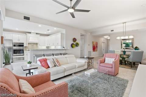 8066 Signature Club Cir 102, Naples FL - photo 8 of 40