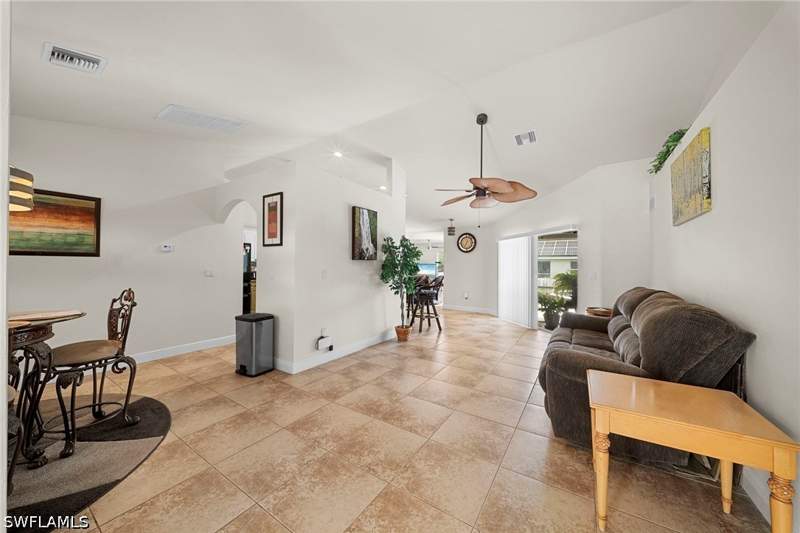 3 bedroom SingleFamilyResidence at 3726 15th St W, Lehigh Acres, Lehigh Acres — photo 4