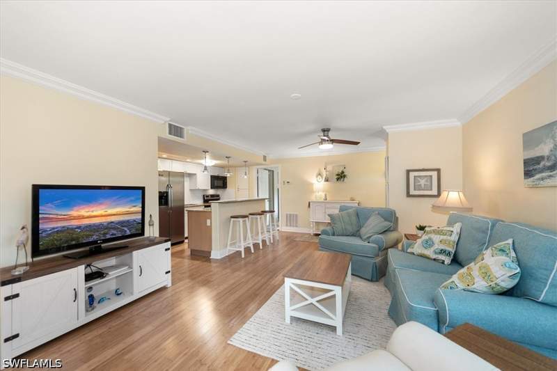 2 bedroom Condominium at 200 Palm Dr 4, Glades Country Club, Naples — photo 5