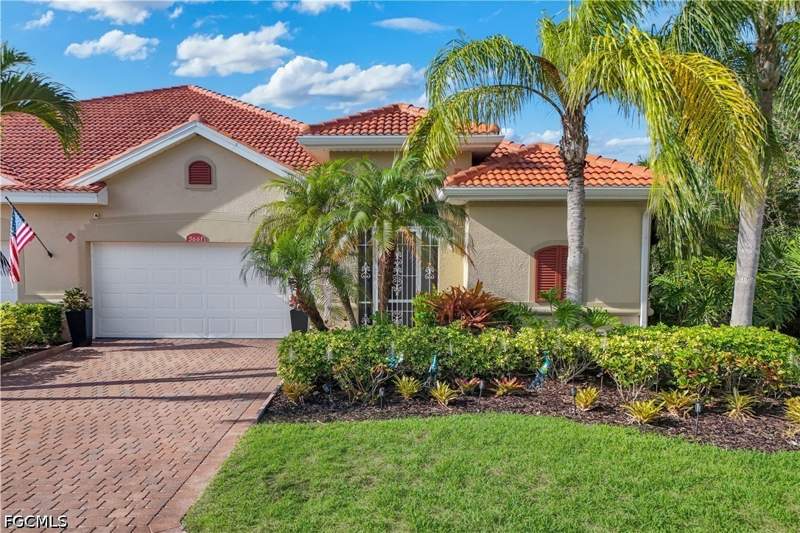 3 bedroom Attached at 5661 Kensington Loop, Bell Tower Park, Fort Myers — photo 2