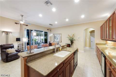 5661 Kensington Loop, Fort Myers FL - photo 6 of 49