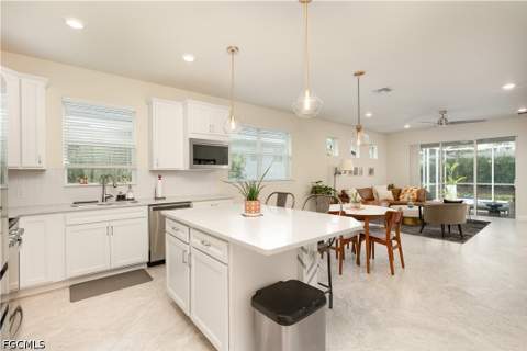 10779 Manatee Key Ln, Estero FL - photo 7 of 33