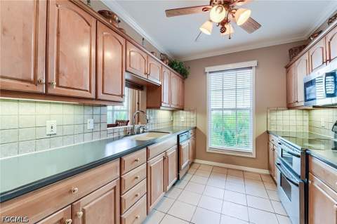 12205 Siesta Dr, Fort Myers Beach FL - photo 7 of 50