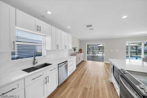 128 San Salvador St, Naples FL - photo 13 of 30