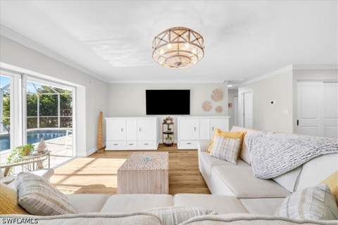 128 San Salvador St, Naples FL - photo 8 of 30