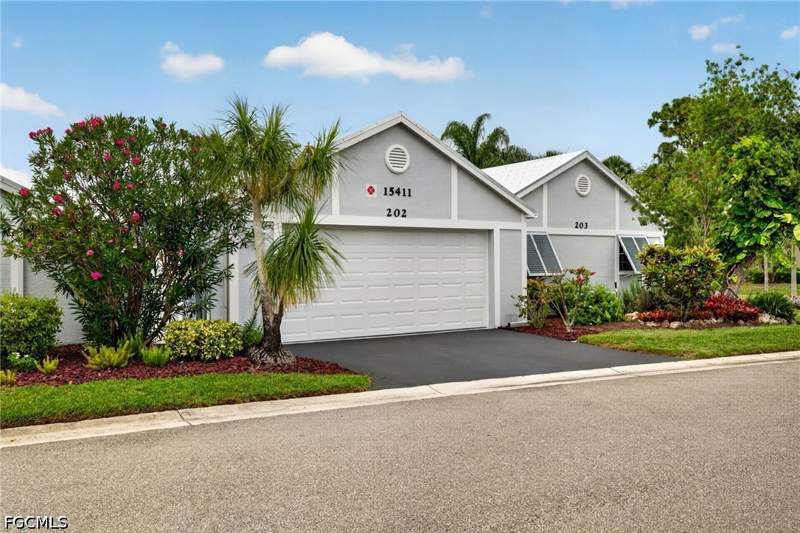 2 bedroom Condominium at 15411 River Vista Dr 202, Village Of Indian Creek, North Fort Myers — photo 5