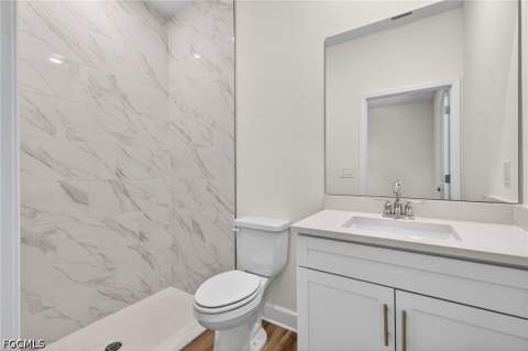 2032 NW 2nd Ave, Cape Coral FL - photo 6 of 33