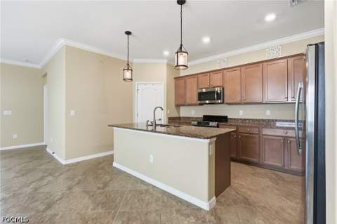 2007 Parson St, Naples FL - photo 7 of 34