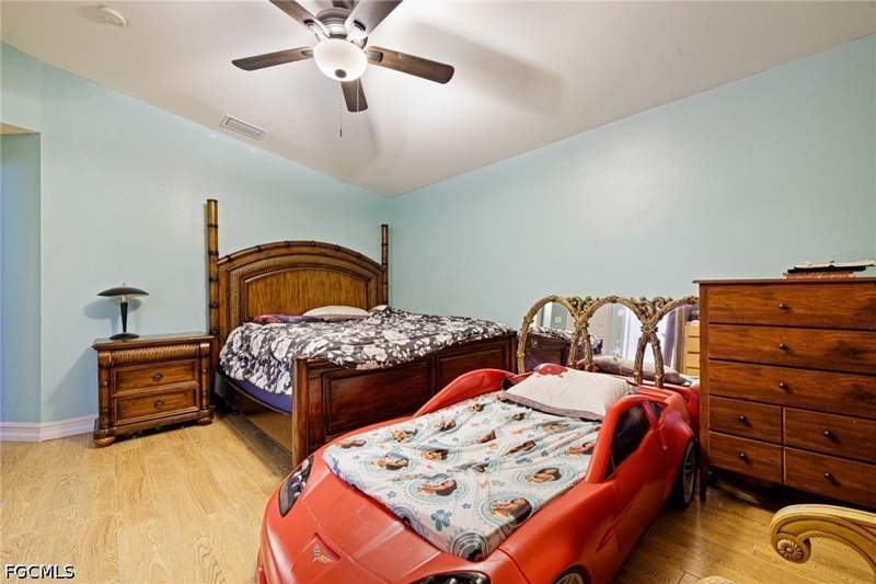 4 bedroom SingleFamilyResidence at 1407 Poinsettia Ave, Lehigh Acres, Lehigh Acres — photo 5