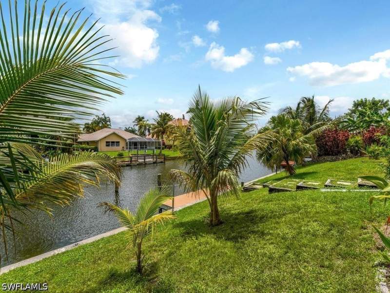 3 bedroom SingleFamilyResidence at 4809 SW 13th Ave, Cape Coral, Cape Coral — photo 3