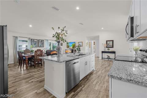 2015 NW 23rd Ter, Cape Coral FL - photo 6 of 18