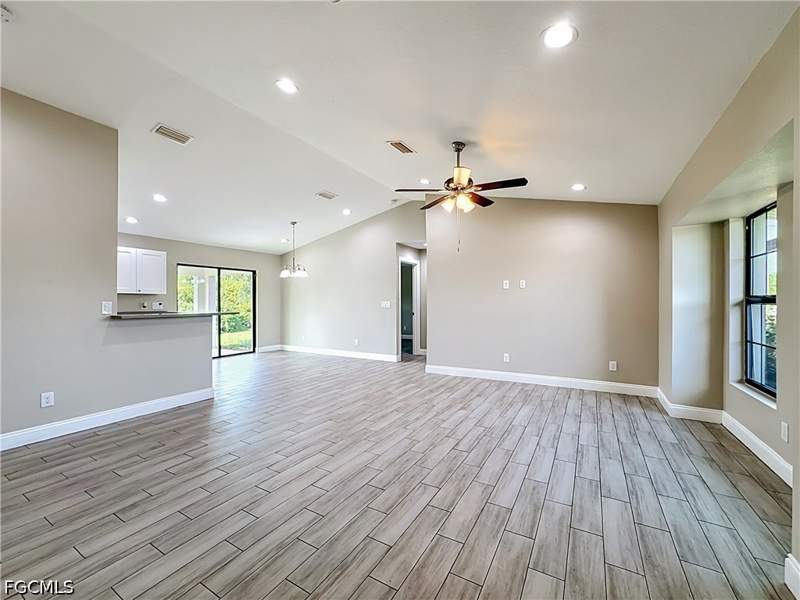 3 bedroom SingleFamilyResidence at 2612 15th St SW, Lehigh Acres, Lehigh Acres — photo 3