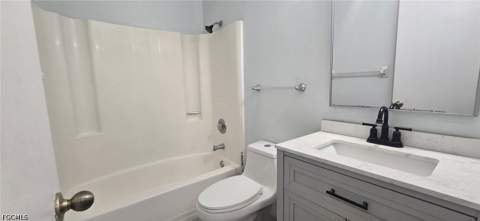 1401 Yvonne Ave S, Lehigh Acres FL - photo 10 of 18