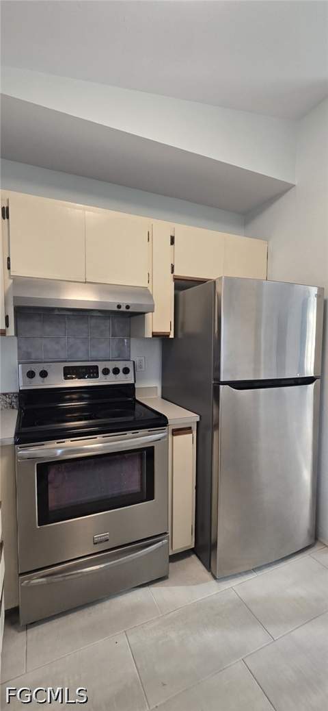 1401 Yvonne Ave S, Lehigh Acres FL - photo 12 of 18
