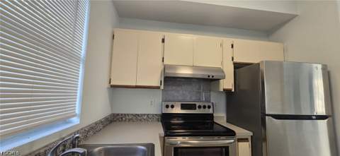 1401 Yvonne Ave S, Lehigh Acres FL - photo 13 of 18