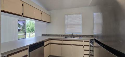 1401 Yvonne Ave S, Lehigh Acres FL - photo 14 of 18
