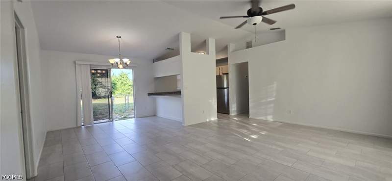 3 bedroom SingleFamilyResidence at 1401 Yvonne Ave S, Lehigh Acres, Lehigh Acres — photo 2