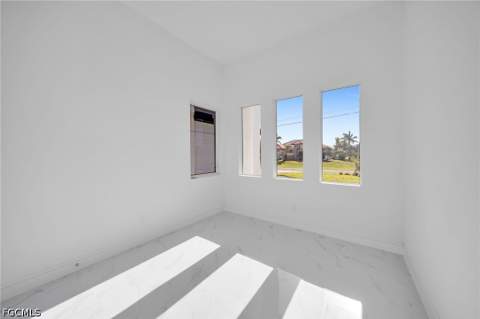 2712 NW 41st Ave, Cape Coral FL - photo 10 of 29