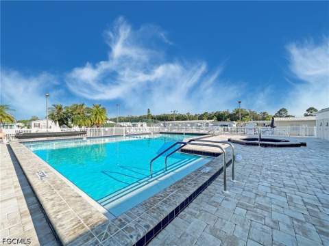 271 Caravan Cir, North Fort Myers FL - photo 24 of 33