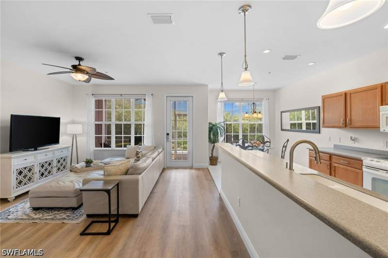 3 bedroom Condominium at 11741 Pasetto Ln 103, Royal Pointe, Fort Myers — photo 3
