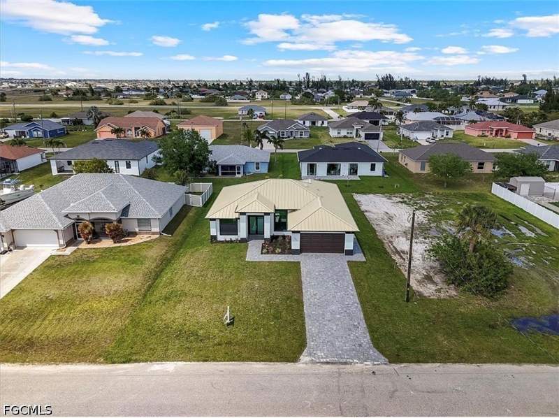 4 bedroom SingleFamilyResidence at 2903 NW 6th Ter, Cape Coral, Cape Coral — photo 3