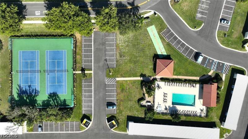 2 bedroom Condominium at 12581 Kelly Sands Way 512, Terrace, Fort Myers — photo 4